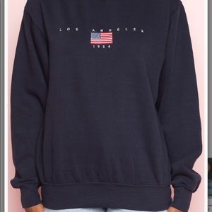 BRANDY MELVILLE SWEATER NO FLAWS